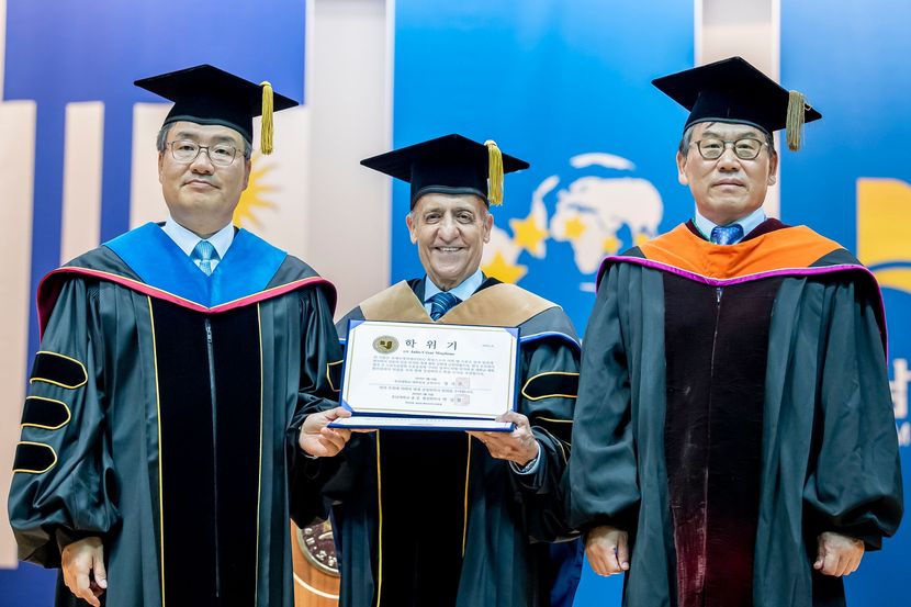 President Maglione receives Doctorate Degree in Gwangju