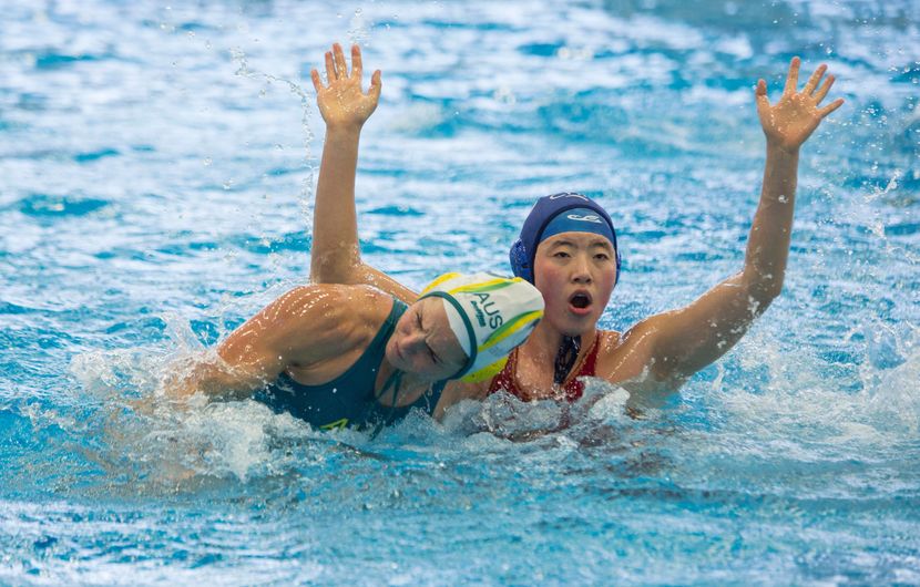 WP World Cup (W), Surgut, Day 1: Favorites show class and win openers 
