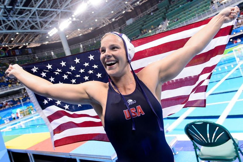 EXPERT'S EYE DAY 14 - USA retain gold in women's water polo