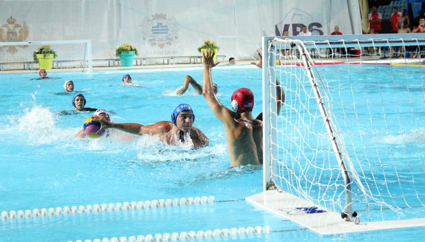 WP Men's Youth, Day 5: Greece, Montenegro, Australia and Serbia lead their respective groups