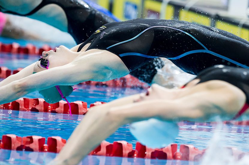 Swimming World Juniors, Day 2, Singapore:  Gunes (TUR) and Glinta (ROU) making the headlines 