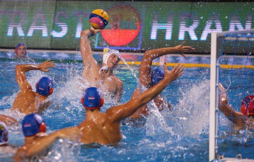 Hungary and Serbia gunning for gold in youth men's water polo