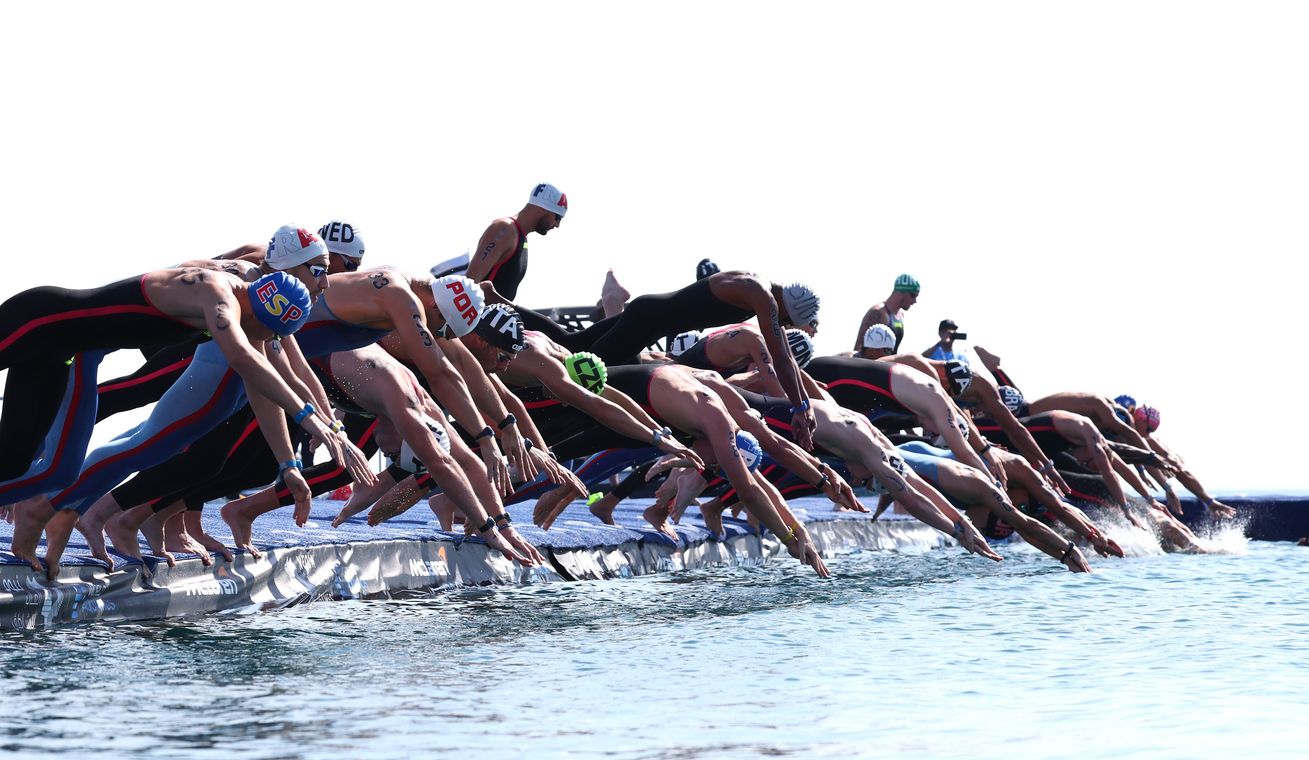 Men 10km _ Day 1 _ Open Water Swimming World Cup - Stop 5 _ NEOM_Original Image_m98564