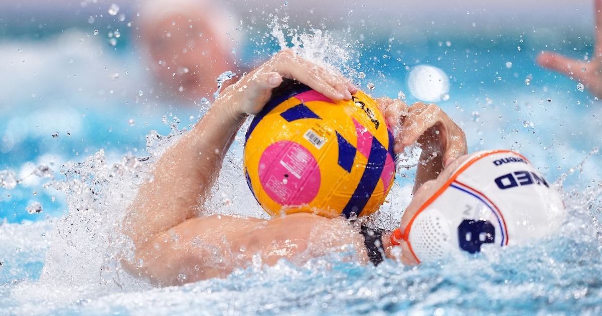 Olympic champion fails to make World Cup final decider