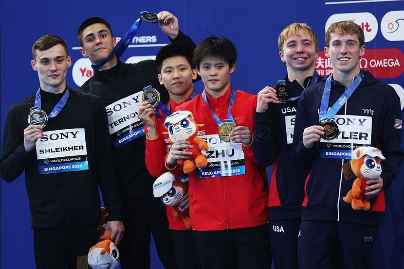Unreal comeback: Cheng/Zhu win 10m synchro