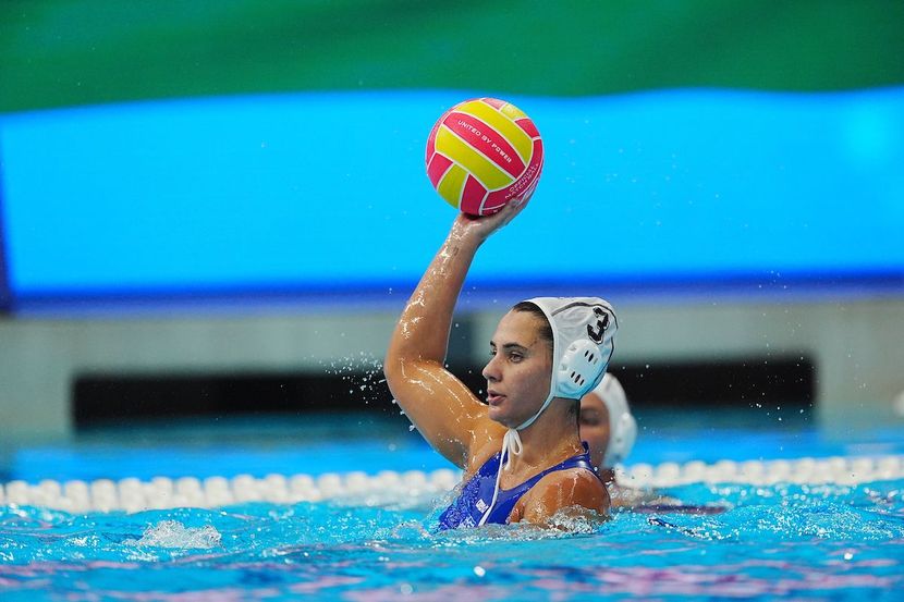 8.GREvHUNFoteiniTRicha copy