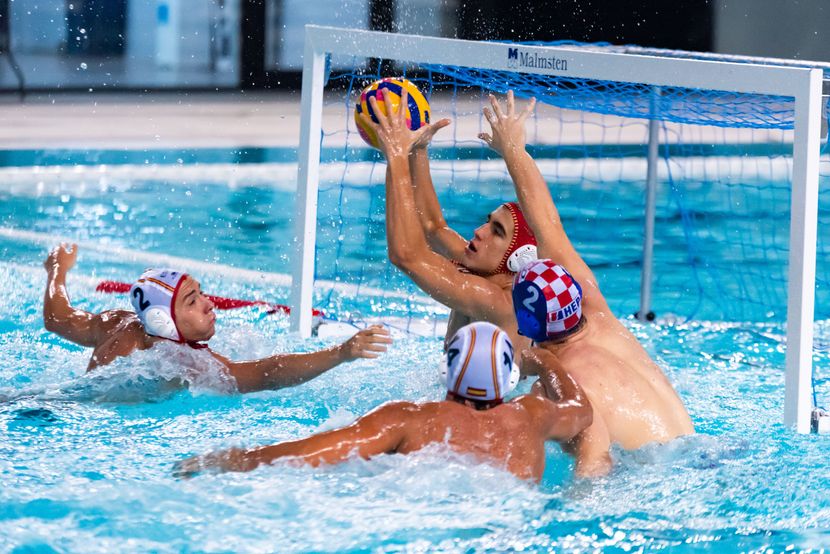 Day 2 ESP v CRO copy