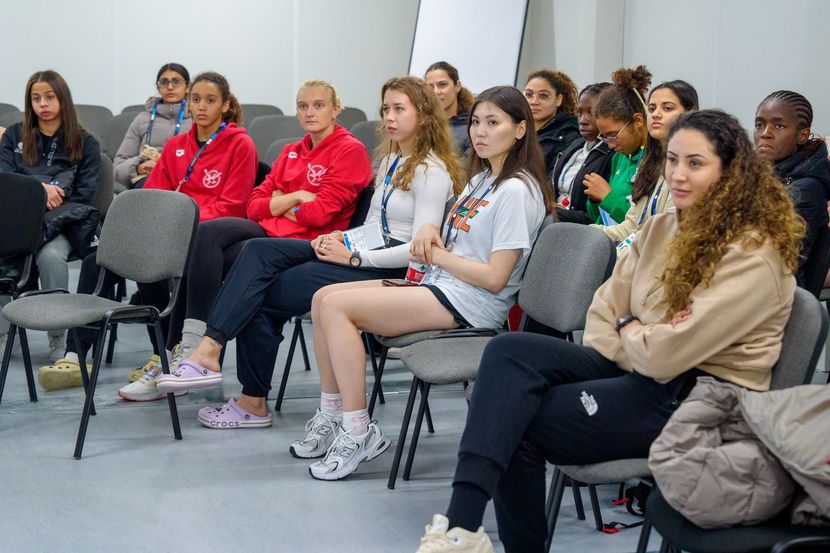 Athletes workshop - The Menstrual cycle _ World Aquatics Swimming Championships (25m) 2024 _ Budapest uploaded_Medium Res Image_m101594