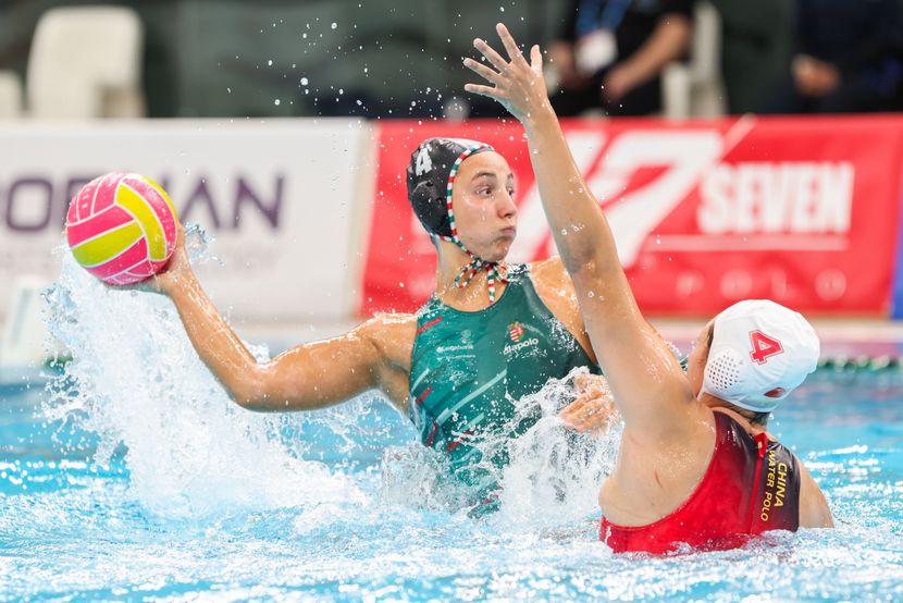 CHN_HUN_Eszter Varro (HUN) and Zhou Shang (CHN)ZacHudson24July0101-18